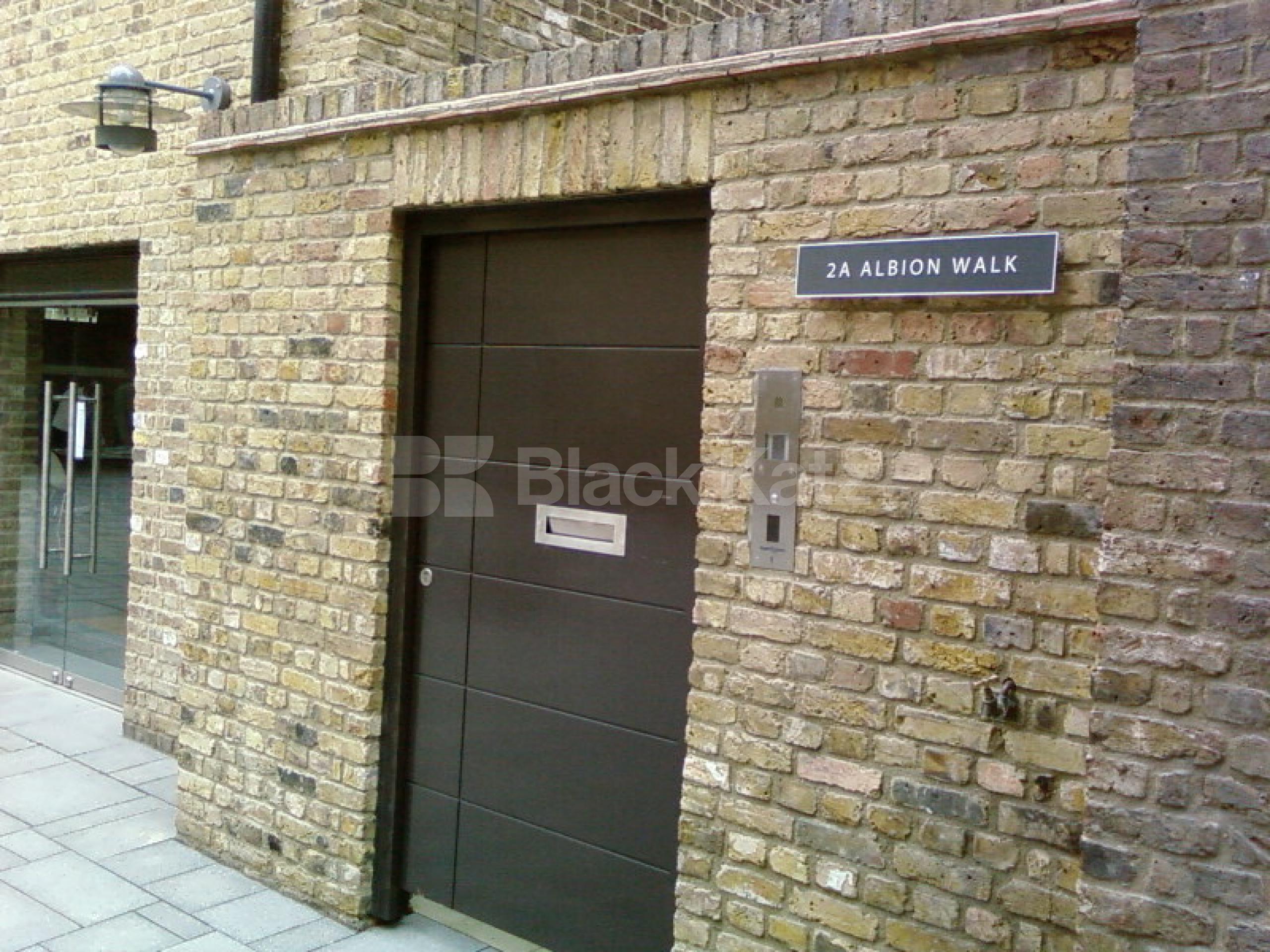 			New Instruction, 2 Bedroom, 1 bath, 1 reception Flat			 Albion Walk, KINGS CROSS N1